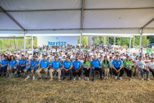 Ölkənin ən böyük gənclər festivalı “Yay Fest” başladı (FOTO)