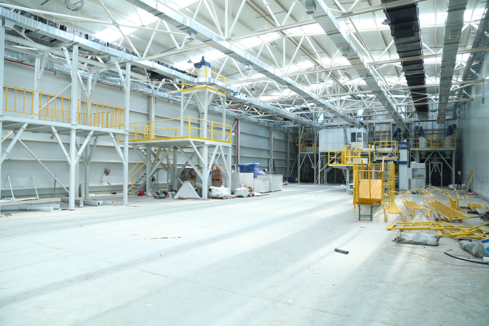 Sumqayıt Kimya Sənaye Parkında 2 müəssisə fəaliyyətə başlayacaq (FOTO)