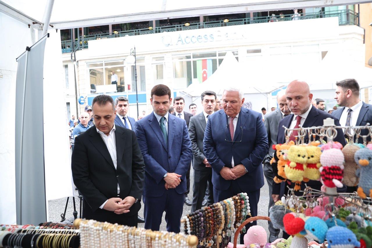 Şəkidə keçirilən “KOB FEST” sərgi-satış yarmarkasında 70-dən çox KOB subyektinin məhsul və xidmətləri sərgilənir (FOTO)