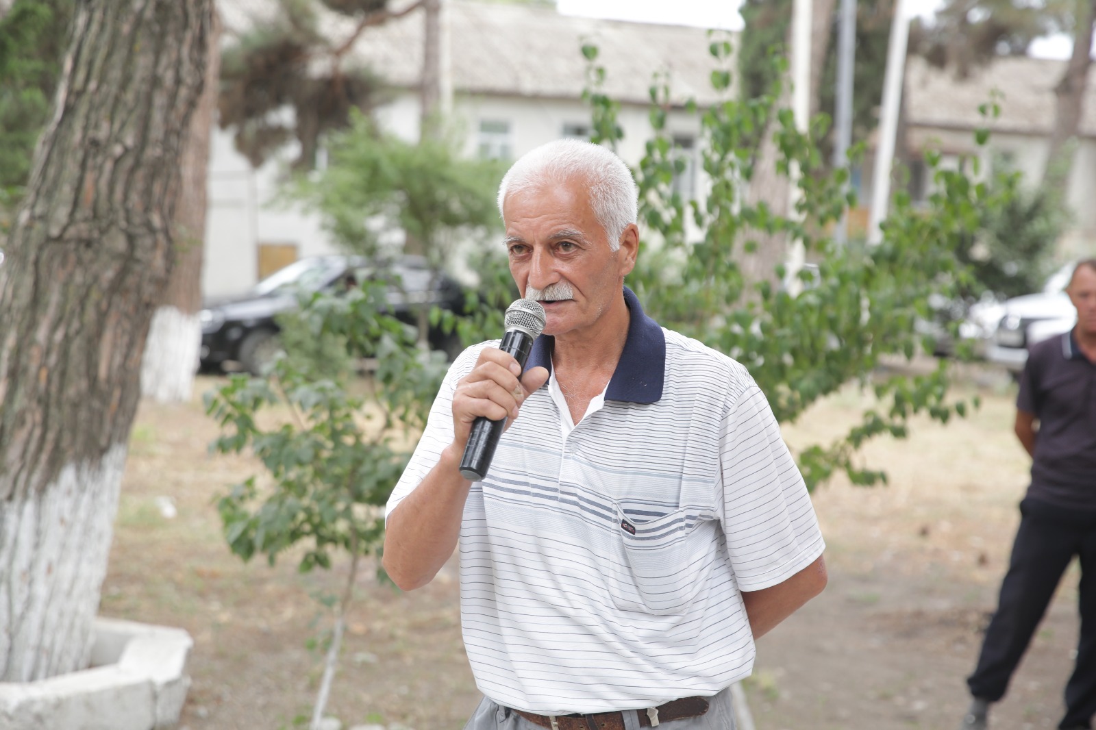 Xaçmazın Qusarçay kəndində növbəti səyyar qəbul keçirilib (FOTO)