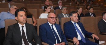 “ANAMA” tammetrajlı sənədli filmi təqdim edildi (FOTO)
