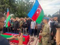 Birinci Qarabağ müharibəsi şəhidi Aydın Qurbanov dəfn edildi (FOTO) (YENİLƏNİB)