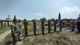 Birinci Qarabağ müharibəsi şəhidi dəfn edildi (YENİLƏNİB) (FOTO)
