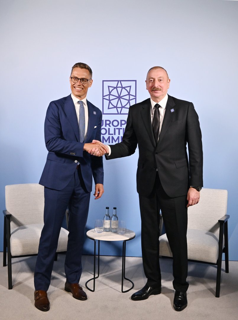Prezident İlham Əliyev Oksfordda Finlandiya Prezidenti Aleksandr Stubb ilə görüşüb (FOTO/VİDEO) (YENİLƏNİB)