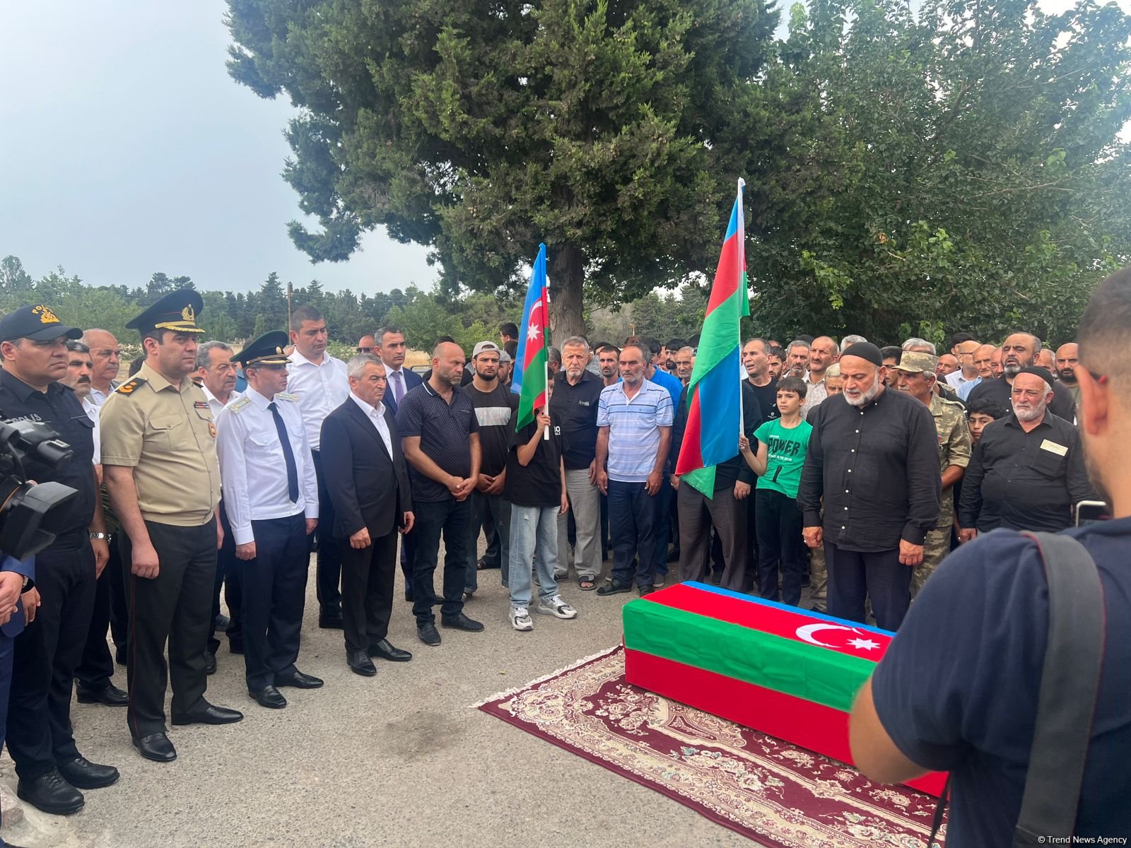 Birinci Qarabağ müharibəsi şəhidi Aydın Qurbanov dəfn edildi (FOTO) (YENİLƏNİB)