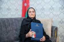 Milli Qəhrəman Natiq Qasımovun anasına ev verildi (FOTO)