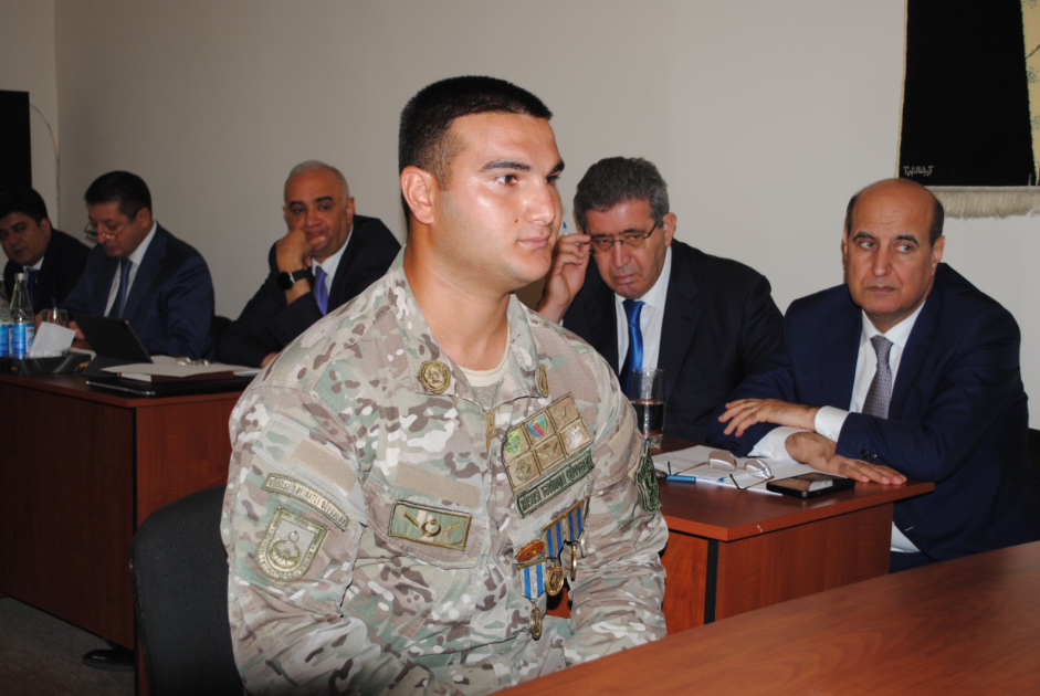 Azərbaycan Dövlət Su Ehtiyatları Agentliyinin sədri Şirvanda vətəndaşlarla görüşüb (FOTO)