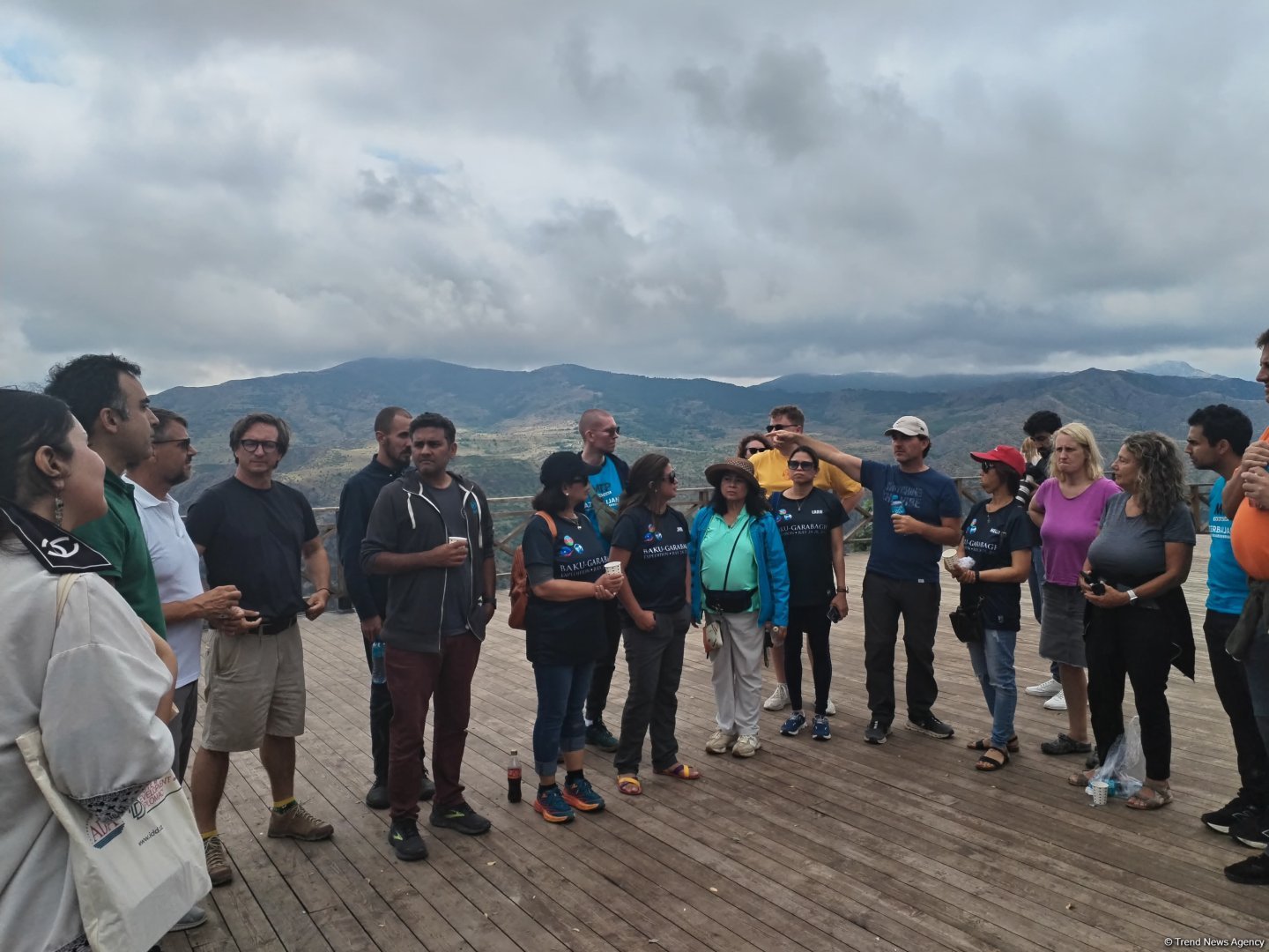 Xarici səyyahlardan ibarət heyət Laçına səfər edib (FOTO) (ƏLAVƏ EDİLİB)