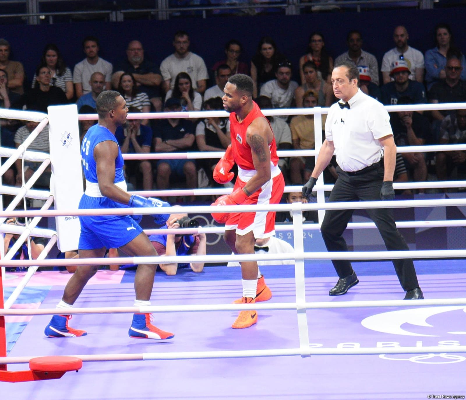 Azərbaycan boksçusu "Paris-2024"-də 1/4 finala yüksəlib (FOTO)