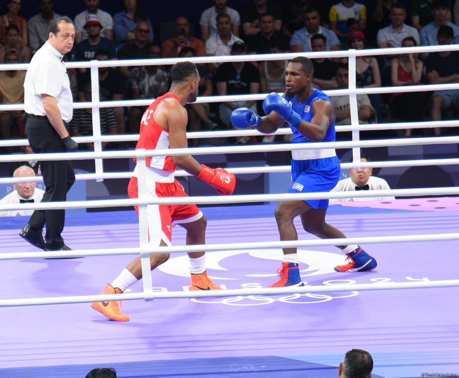 Azərbaycan boksçusu "Paris-2024"-də 1/4 finala yüksəlib (FOTO)