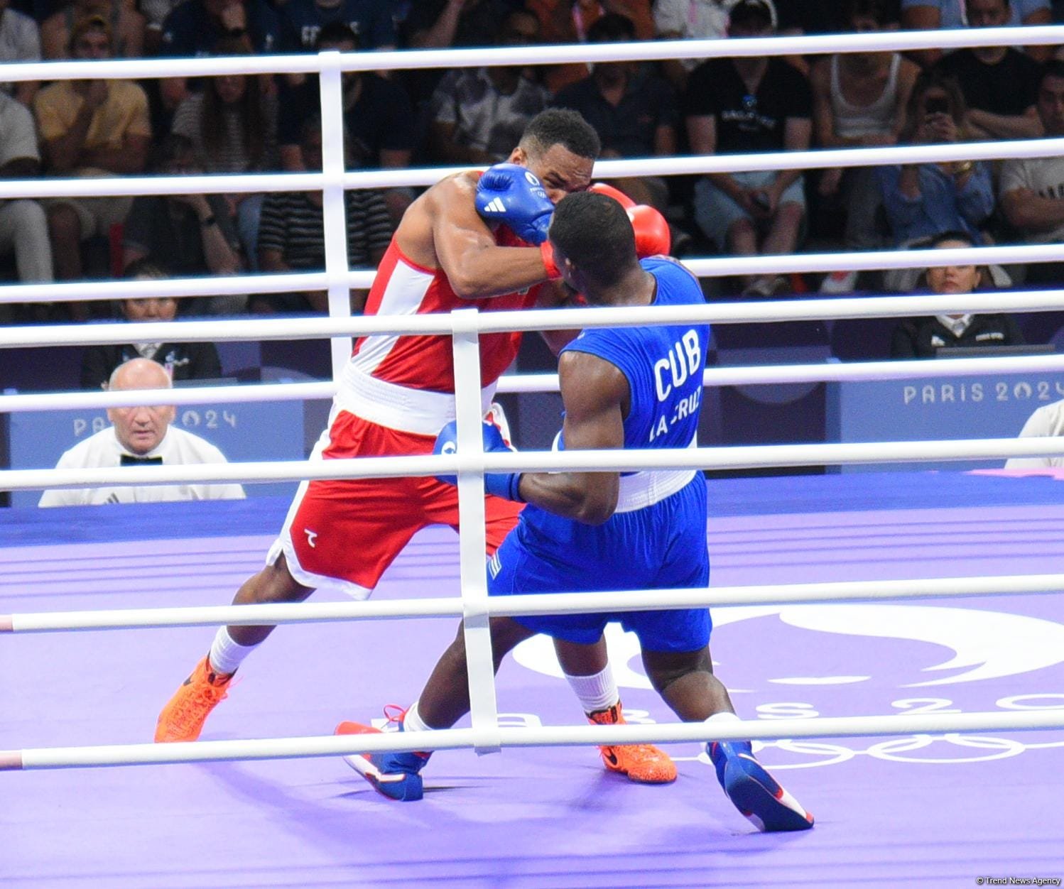 Azərbaycan boksçusu "Paris-2024"-də 1/4 finala yüksəlib (FOTO)