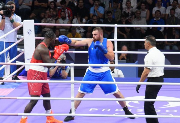 Paris 2024: Boksçumuz Məhəmməd Abdullayev mübarizəsini dayandırıb (FOTO)