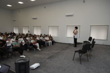Diaspor Gənclərinin V Yay Düşərgəsində “Laçınlılar Laçında” mövzusunda panel təşkil olunub (FOTO)