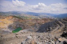 “AzerGold” QSC-nin İşçi qrupu hasilatın pay bölgüsü haqqında Saziş çərçivəsində Gədəbəydəki mədənlərə baxış keçirib (FOTO)