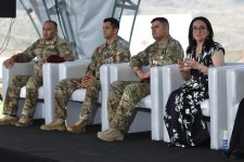 Diaspor gənclərinin Qarabağ fatehləri və şəhid ailələri ilə görüşü keçirilib (FOTO)
