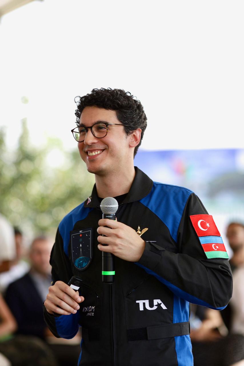 Tuva Cihangir Atasever Laçında səfərdə olub (FOTO)