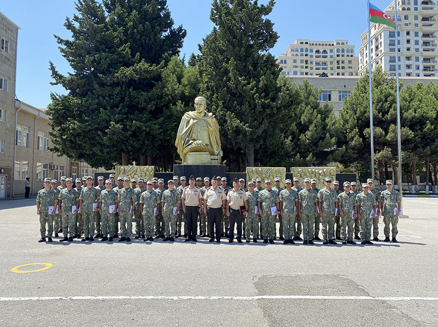 Növbəti “Ehtiyat zabit hazırlığı” kursu başa çatıb (FOTO)