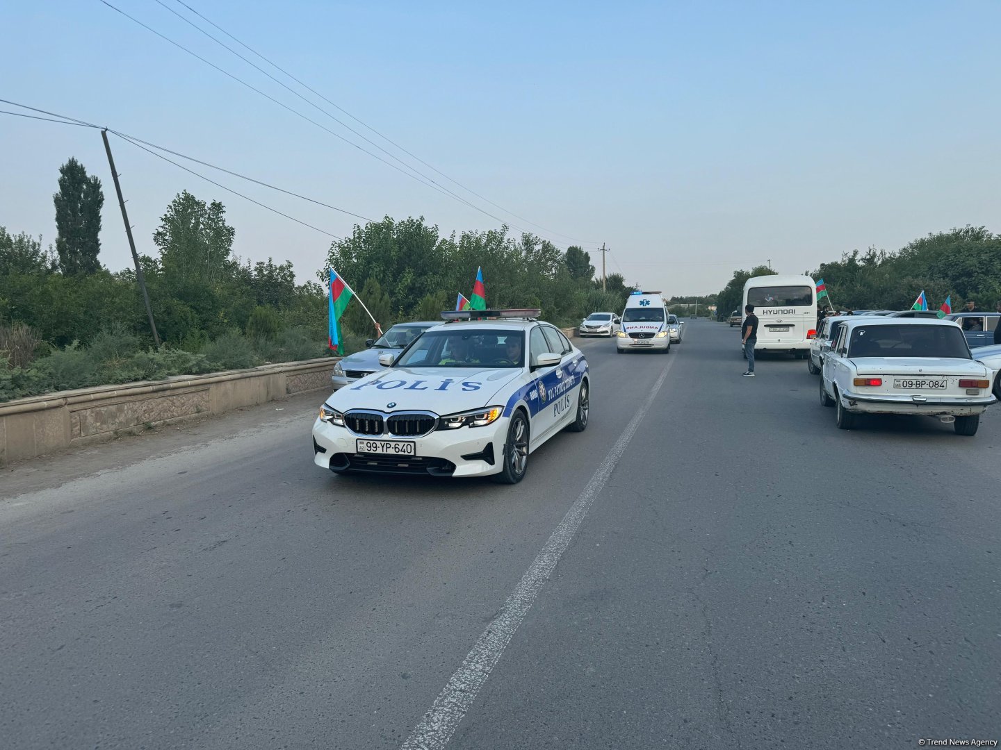 Kəlbəcərdə qalıqları tapılan hərbi qulluqçunun nəşi ailəsinə təhvil verildi (FOTO)