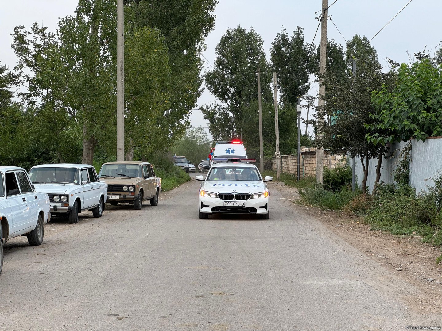 Kəlbəcərdə qalıqları tapılan hərbi qulluqçunun nəşi ailəsinə təhvil verildi (FOTO)