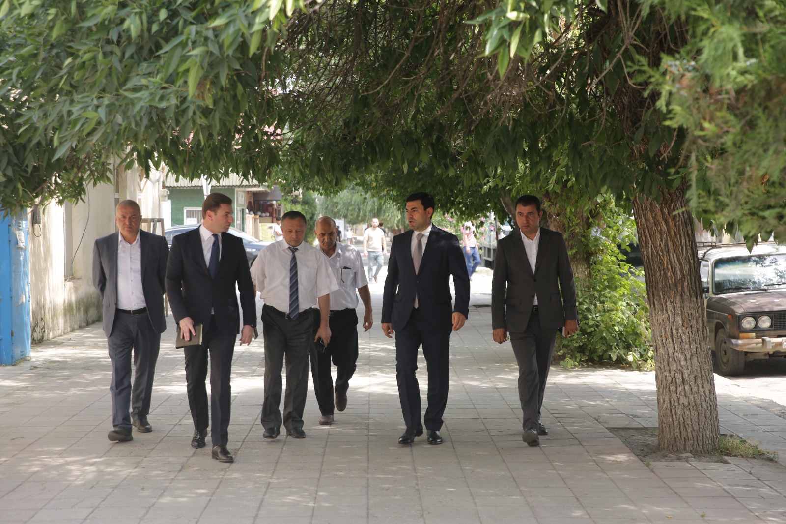 Xudatda müasirliyi simvolizə edən kompozisiya yaradılır (FOTO)