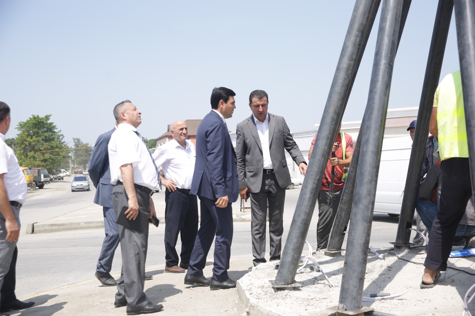 Xudatda müasirliyi simvolizə edən kompozisiya yaradılır (FOTO)