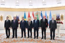 Prezident İlham Əliyev Astanada Özbəkistan Prezidenti Şavkat Mirziyoyevin təltif olunması mərasimində iştirak edib (FOTO/VİDEO)
