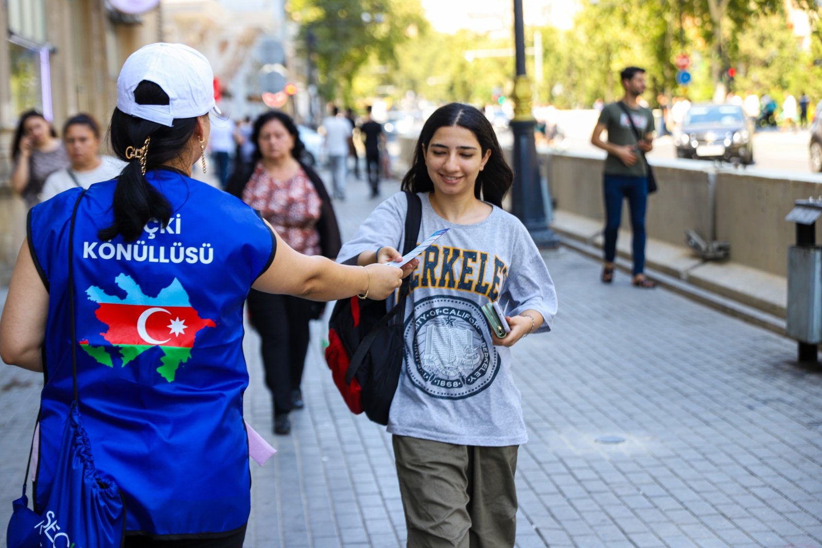 Seçki Könüllüləri maarifləndirmə kampaniyasına başlayıblar (FOTO)