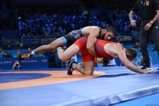 Paris-2024: Maqomedxan Maqomedov bürünc medal qazanıb (FOTO/VİDEO)