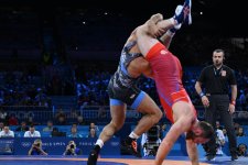 Paris-2024: Maqomedxan Maqomedov bürünc medal qazanıb (FOTO/VİDEO)