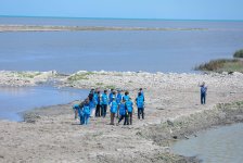 IDEA Kür çayı sahilində ənənəvi təmizlik aksiyası keçirib (FOTO)