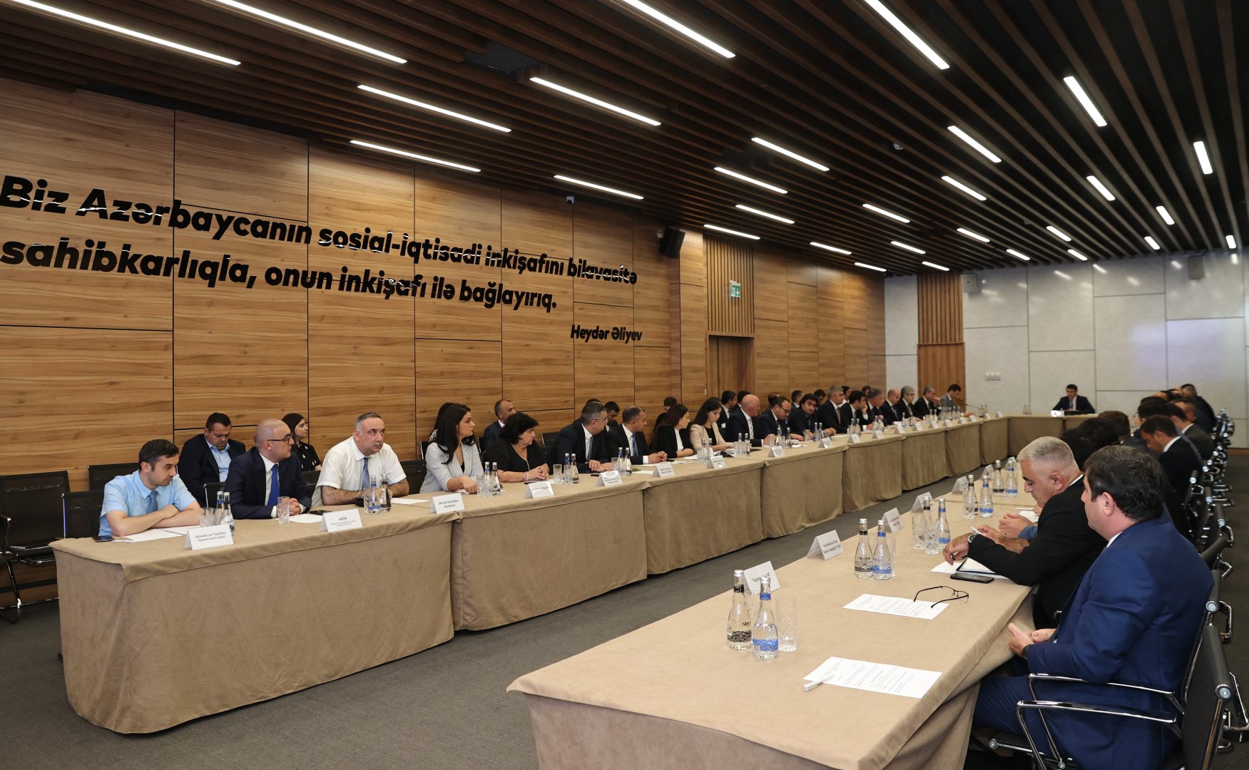 KOBİA yanında daimi fəaliyyət göstərən Koordinasiya Qrupunun ilk iclası keçirilib (FOTO)