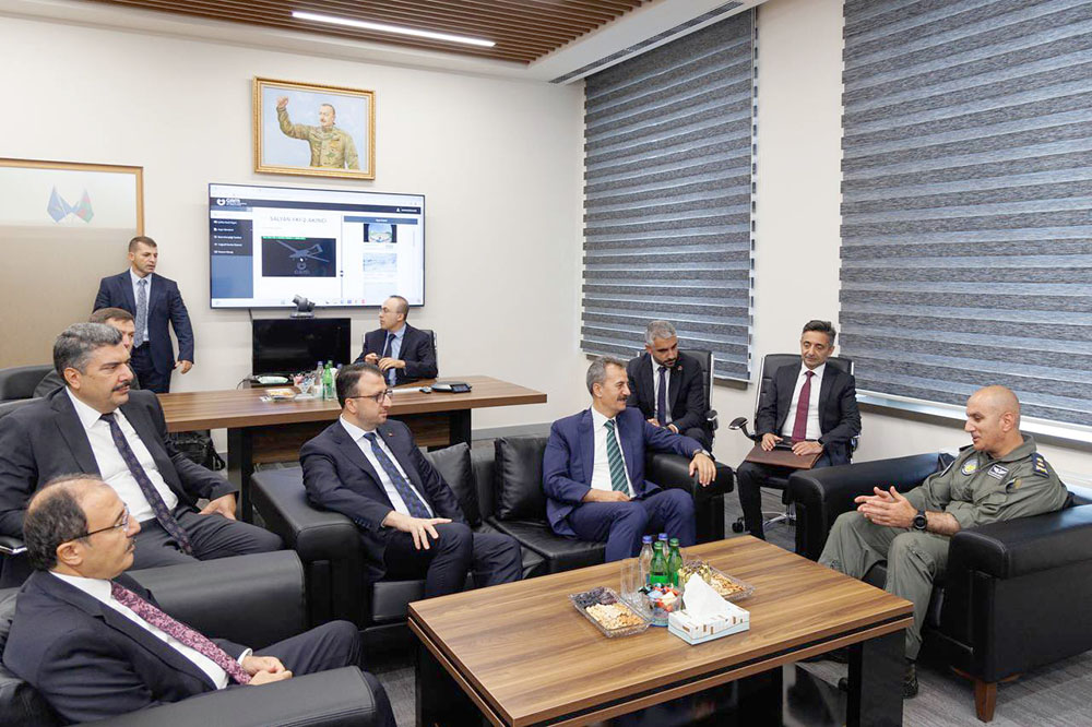 Azərbaycan və Türkiyə arasında hərbi-texniki əməkdaşlığın inkişaf perspektivləri müzakirə olunub (FOTO)