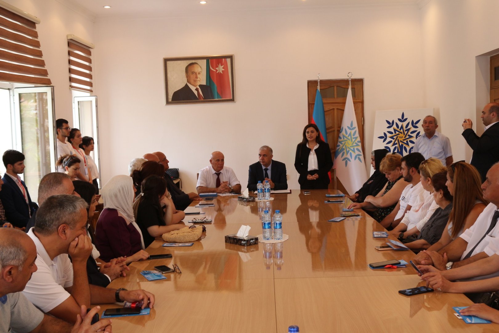 Deputatlığa namizəd Pərvanə Vəliyeva şəhid ailələrinin üzvləri, qazilər və müharibə veteranları ilə görüşü keçirib (FOTO)