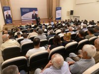 Soltan Məmmədov seçicilərlə görüşüb (FOTO)