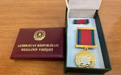 DSX rəisi Firad Əliyevi təltif etdi (FOTO)