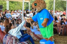 “Yay Fest” öz əyləncəsi ilə davam edir (FOTO)