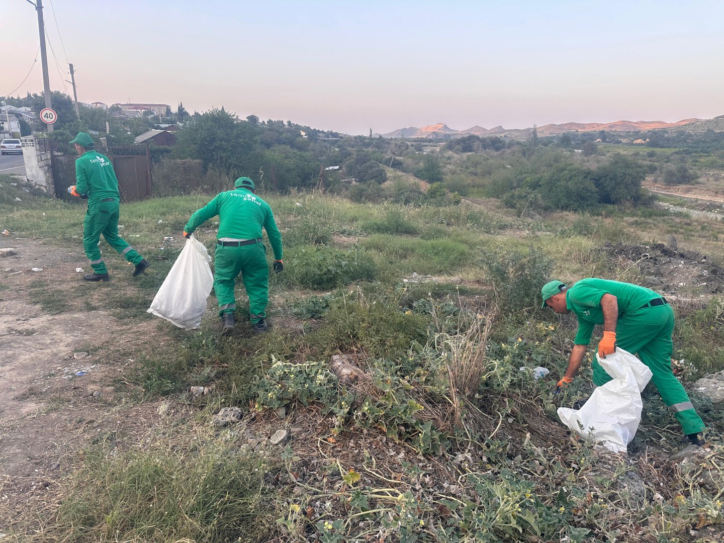 Xocalıda Əsgəran qalasının ətrafının tullantılardan təmizlənməsinə başlanılıb (FOTO)