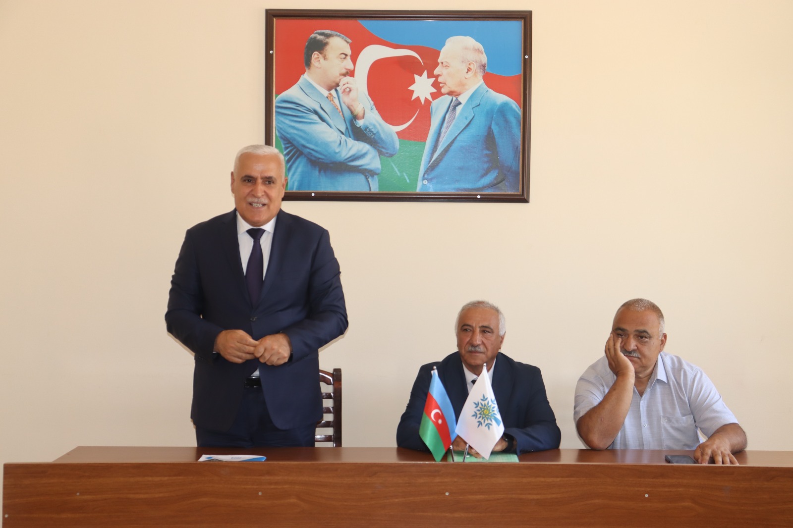 Azərbaycanı zəfərlərə aparan syasətə səsimizlə dəstək olaq (FOTO)