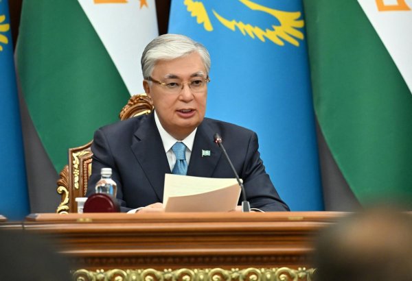 Tokayev Antiterror və Xarici Kəşfiyyat Xidmətlərinin rəhbərlərini vəzifələrindən azad edib