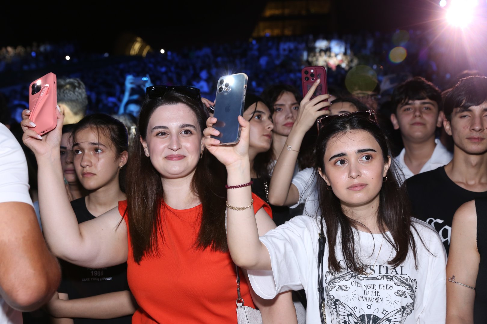 Heydər Əliyev Mərkəzinin parkında “Yay Festivalı” bağlanış konserti keçirilib (FOTO/VİDEO)