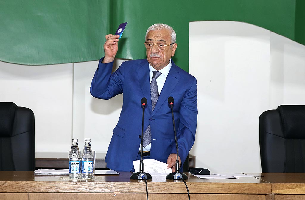 Azərbaycan Həmkarlar İttifaqları Konfederasiyasına yeni sədr seçildi (FOTO)