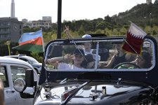 Bakıda klassik avtomobillərin yürüşü və sərgisi keçirilib (FOTO)