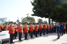 Türkiyənin Zəfər Bayramı münasibətilə Türk şəhidliyi ziyarət edilib (FOTO)