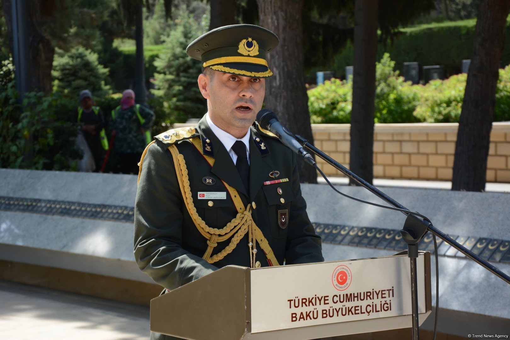 Türkiyənin Zəfər Bayramı münasibətilə Türk şəhidliyi ziyarət edilib (FOTO)