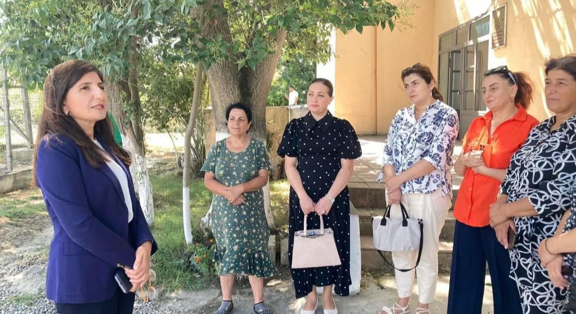 Sevil Mikayılova seçicilərlə növbəti görüşlər keçirib (FOTO)