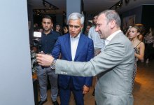 Bakıda Bəhreynli rəssamların əsərlərindən ibarət sərgi açılıb (FOTO)
