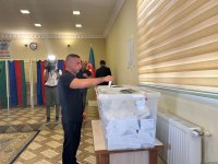 10 saylı cəzaçəkmə müəssisəsində səsvermə davam edir (FOTO)