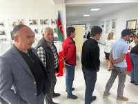Susda seçicilər səsvermə hüququndan istifadə edirlər (FOTO)