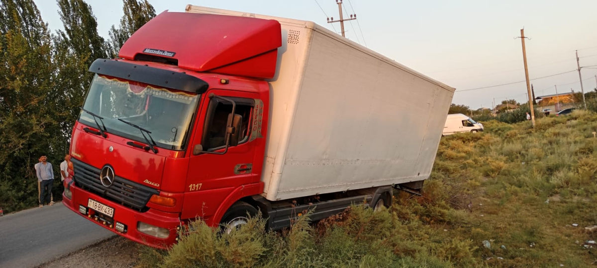 Sabirabadda yük maşınının vurduğu piyada öldü