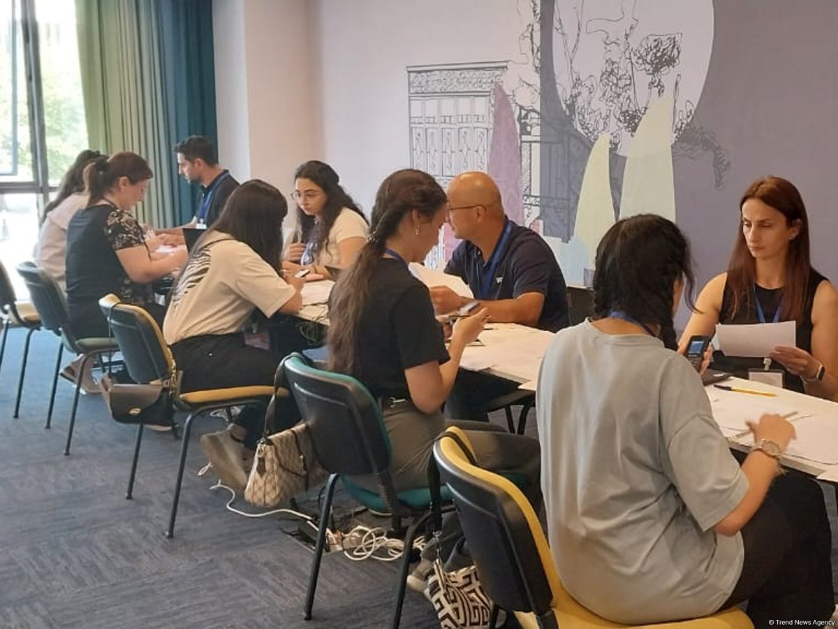 SWG S.P.A Tədqiqatlar Şirkəti Azərbaycanda Parlament Seçkilərində “exit-poll” keçirir (FOTO)